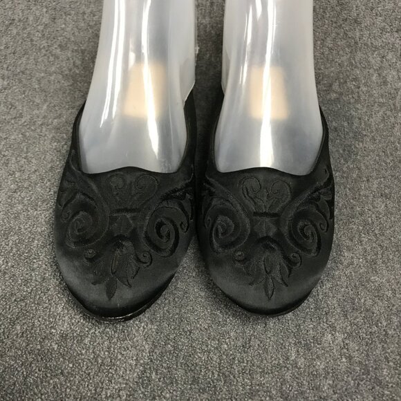 Women's Victoria's Secret Black Satin Embroidered Mules Kitten Heels Wedges 5/6 - Picture 3 of 7